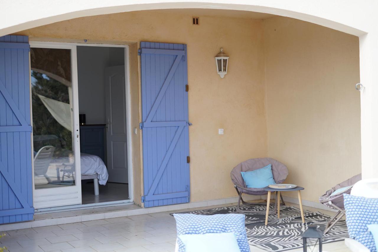 Les Volets Bleus Hotel Speracedes ภายนอก รูปภาพ