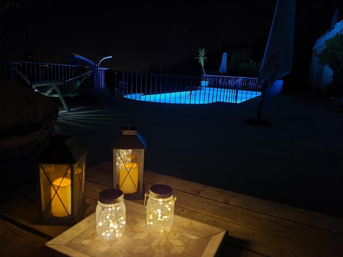 Les Volets Bleus Hotel Speracedes ภายนอก รูปภาพ