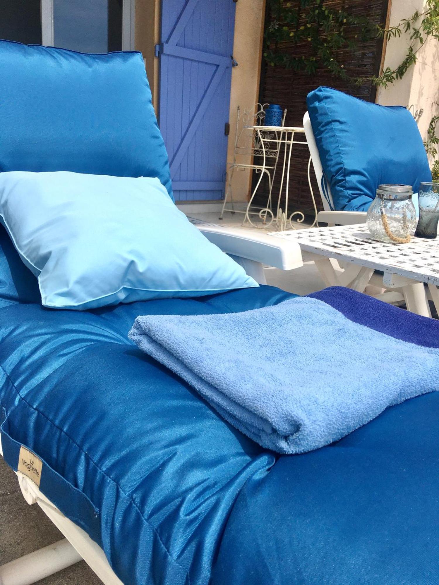 Les Volets Bleus Hotel Speracedes ภายนอก รูปภาพ